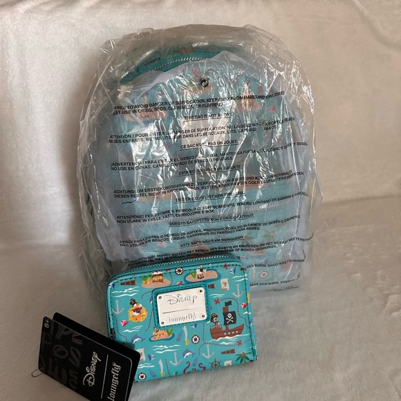 Loungefly Mickey Pirate Adventure Backpack with Matching Wallet - Picture 6 of 8